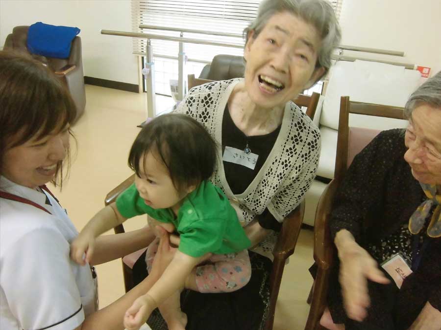 子供とのふれあい