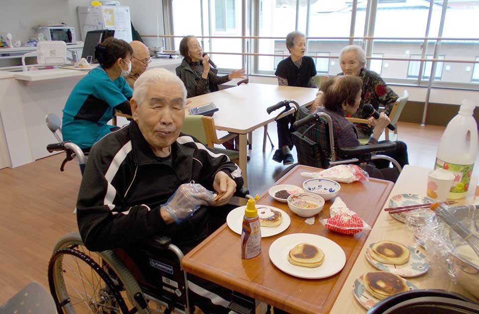 カラオケレクリエーション